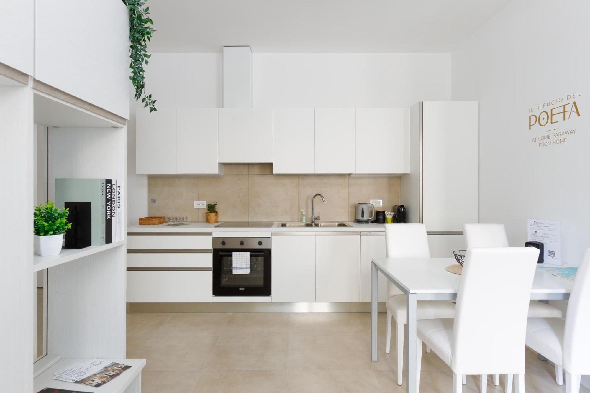 Appartamento Rifugio Whitman, Con Parcheggio In Centro Trieste